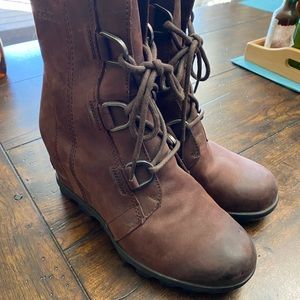 Sorel Joan of arch boots